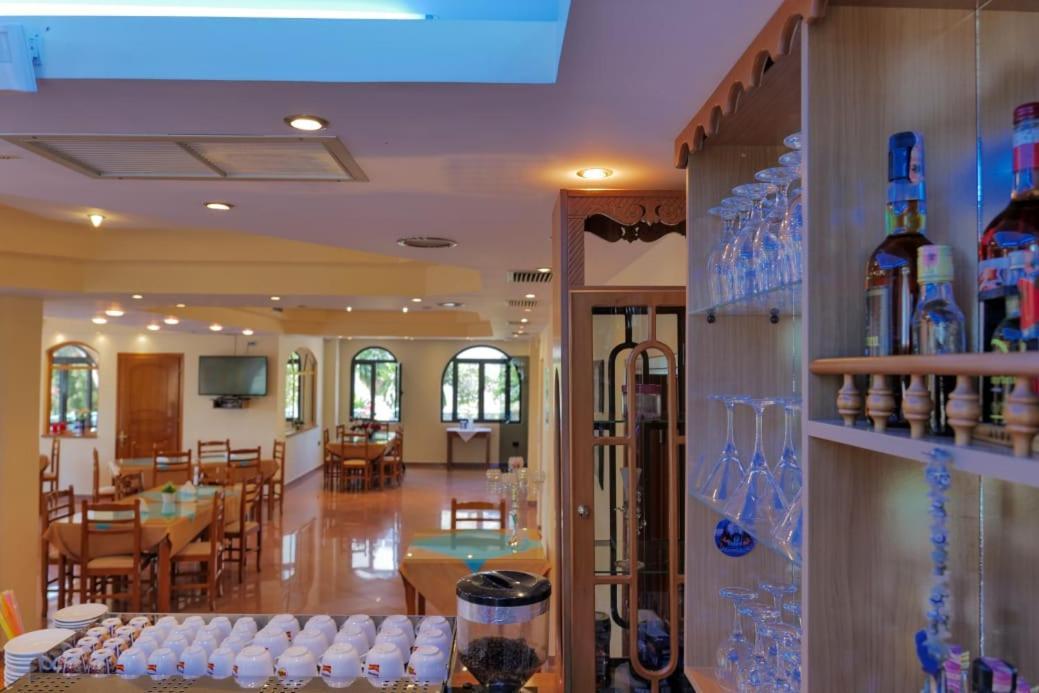 Blue Heaven Hotel Saranda Kültér fotó