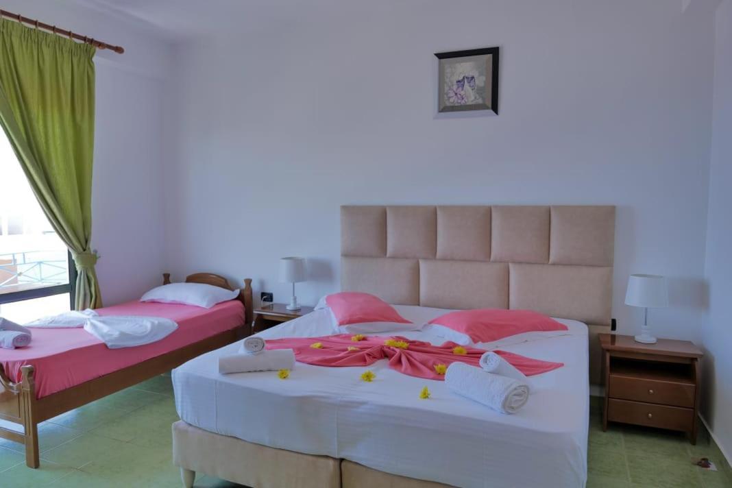 Blue Heaven Hotel Saranda Kültér fotó