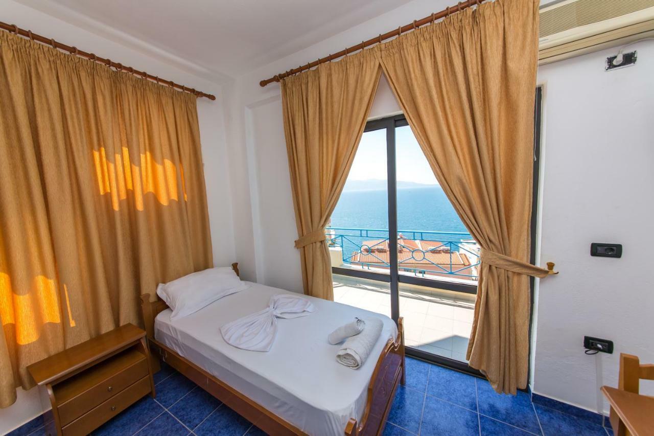 Blue Heaven Hotel Saranda Kültér fotó